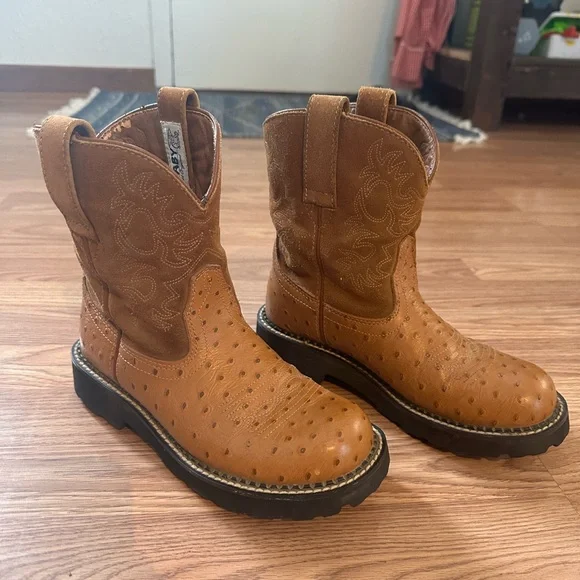 Ariat Fatbaby Ostrich Leather Cowgirl Boots - Picture 1 of 3